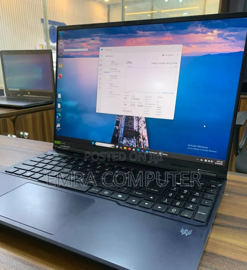 New Laptop Acer 32GB Intel Core Ultra 9 SSD 1T