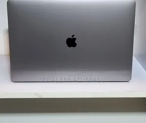 New Laptop Apple MacBook Pro 2019 16GB Intel Core i9 SSD 1T