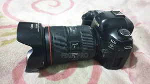 Canon 5d Marck 4 With 24-105 Marck 2 Lens