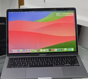 New Laptop Apple MacBook Pro 2020 M1 8GB Apple M1 Pro SSD 512GB