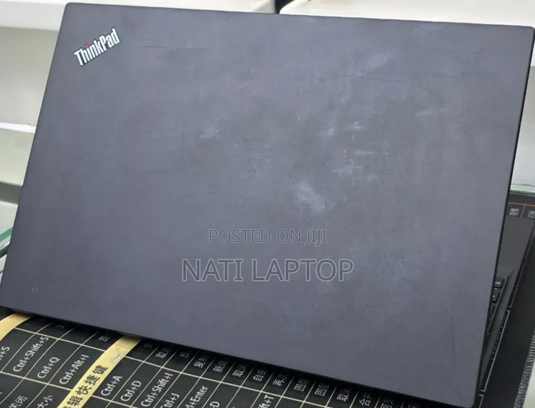 New Laptop Lenovo ThinkPad T490s 8GB Intel Core i5 SSD 256GB