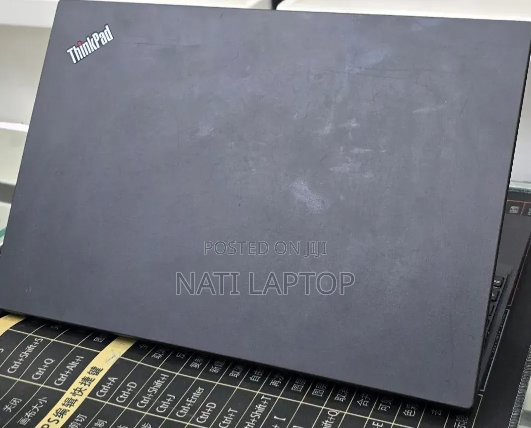 New Laptop Lenovo ThinkPad T490s 8GB Intel Core i5 SSD 256GB