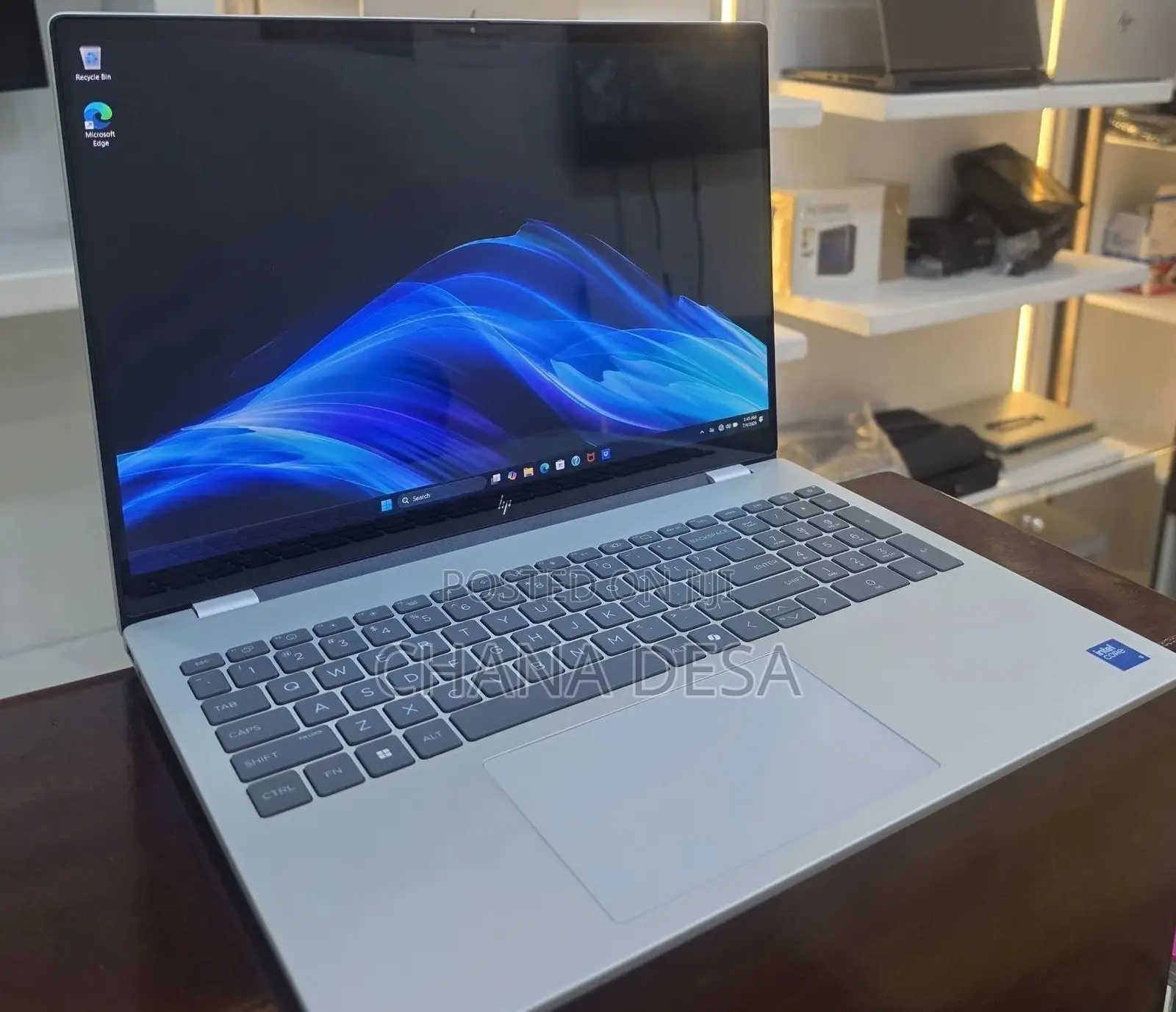 New Laptop HP OmniBook 7 14" 16GB Intel Core 7 SSD 512GB