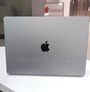 New Laptop Apple MacBook Pro 2021 M1 32GB Apple M1 Pro SSD 1T