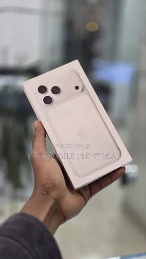 New Apple iPhone 17 Pro Max 256 GB Silver