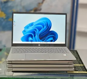 New Laptop HP Stream Notebook 16GB Intel Core i7 SSD 1T
