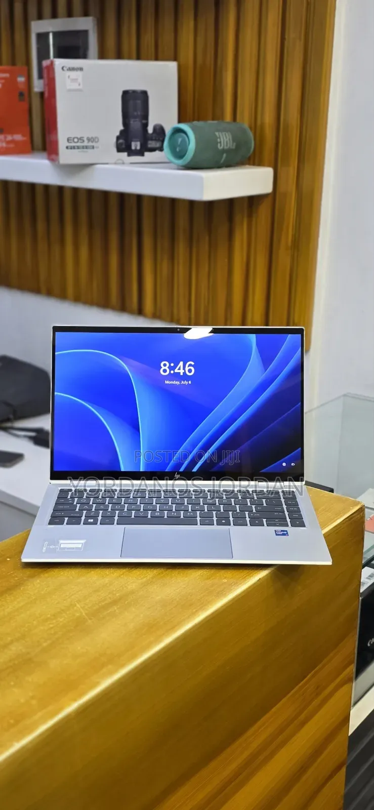 New Laptop HP EliteBook 1040 G8 16GB Intel Core i7 SSD 512GB