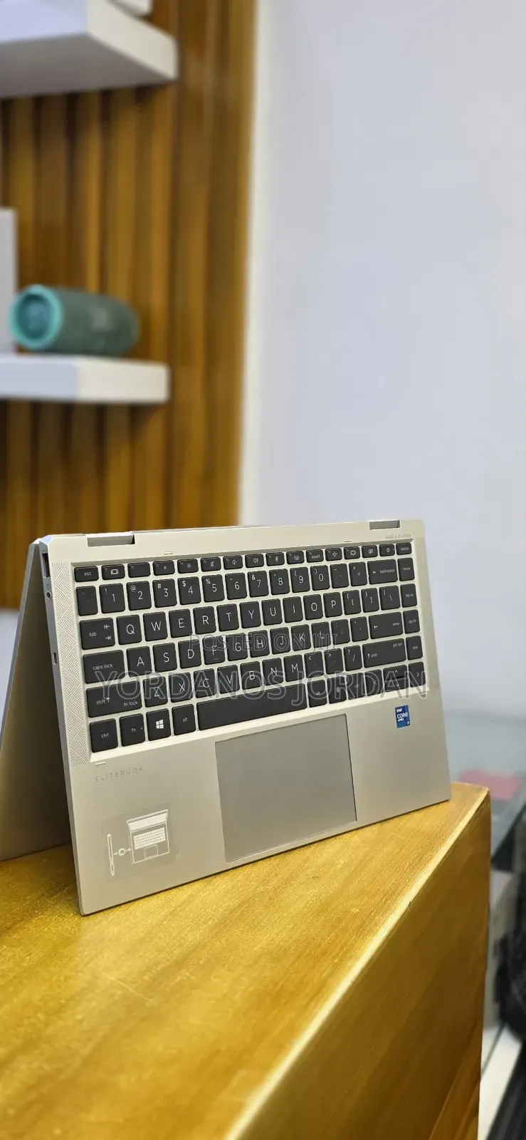 New Laptop HP EliteBook 1040 G8 16GB Intel Core i7 SSD 512GB