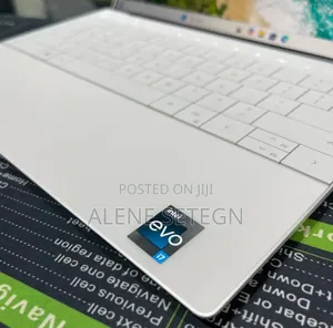 New Laptop Dell XPS 13 32GB Intel Core i7 SSD 512GB