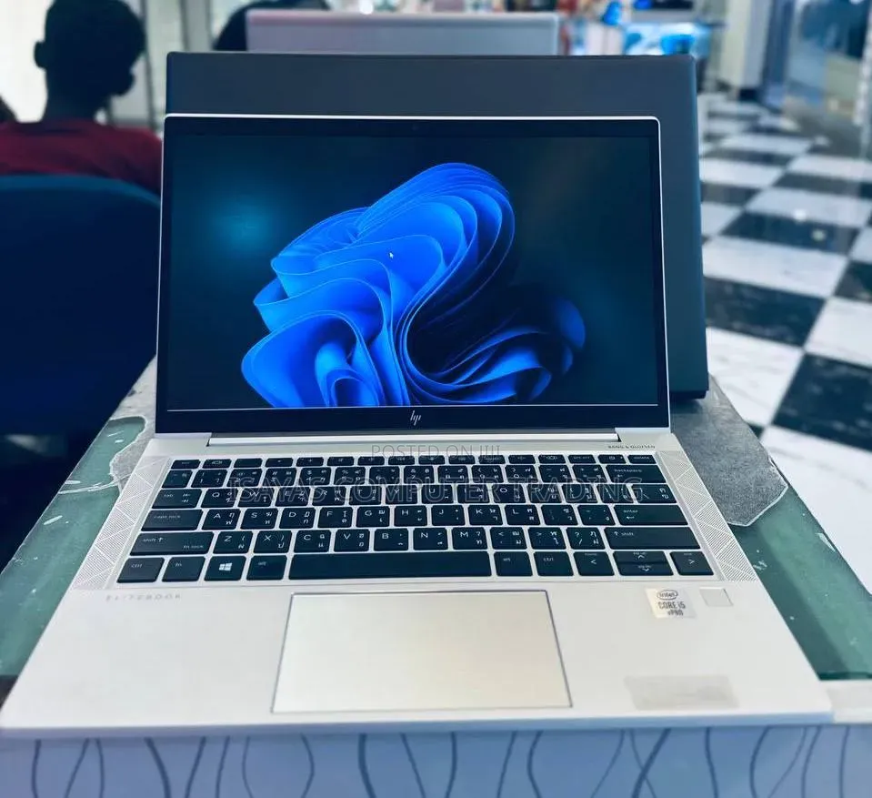 New Laptop HP EliteBook 840 G7 16GB Intel Core i5 SSD 512GB