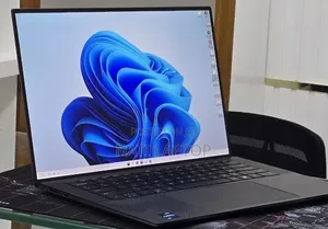 New Laptop Dell 16GB Intel Core i7 SSD 1T