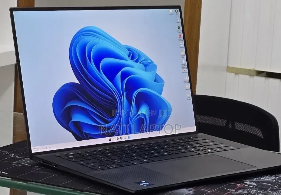 New Laptop Dell 16GB Intel Core i7 SSD 1T