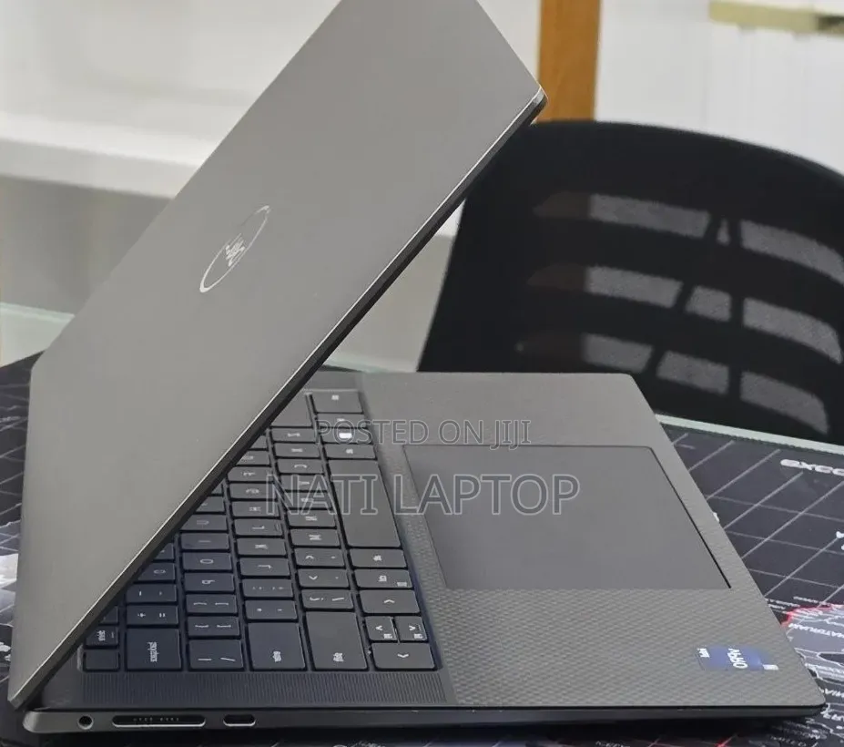 New Laptop Dell 16GB Intel Core i7 SSD 1T