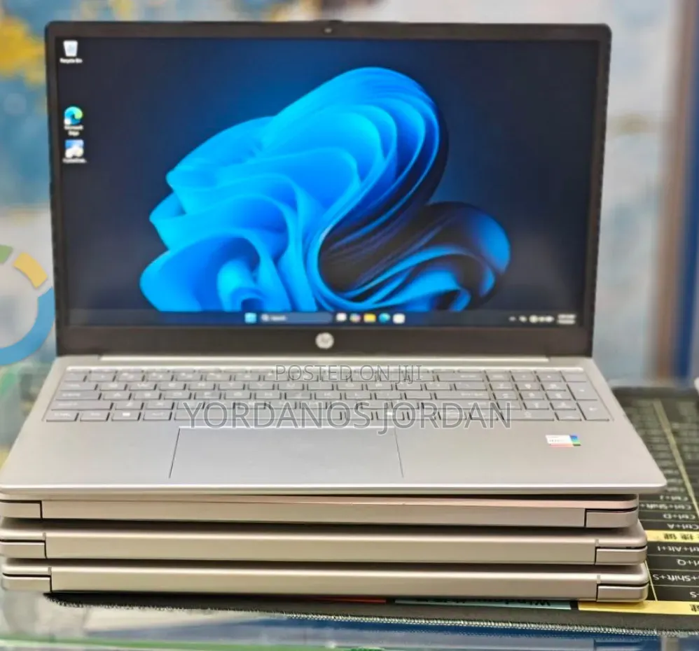 New Laptop HP Stream Notebook 16GB Intel Core i7 SSD 1T