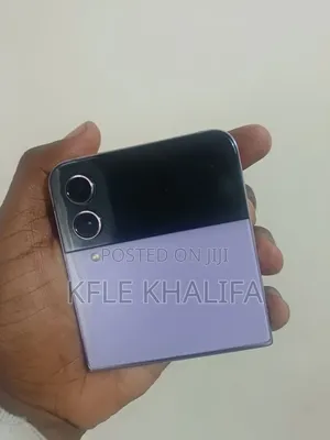 Samsung Galaxy Z Flip4 256 GB