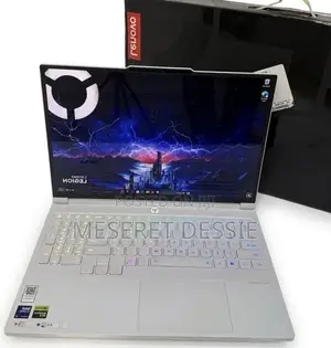 New Laptop Lenovo Legion Pro 7 32GB Intel Core Ultra 9 SSD 1T