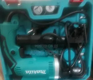 Makita 710w Electrical Drill