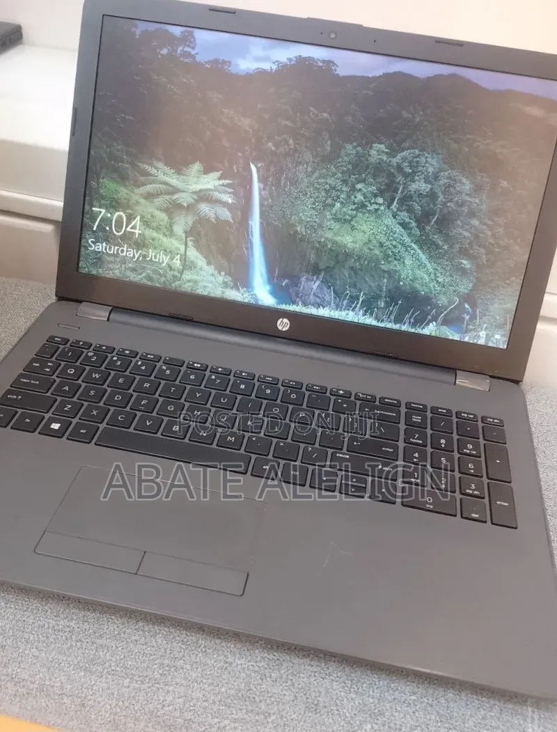New Laptop HP Stream Notebook 8GB Intel Core i5 HDD 1T