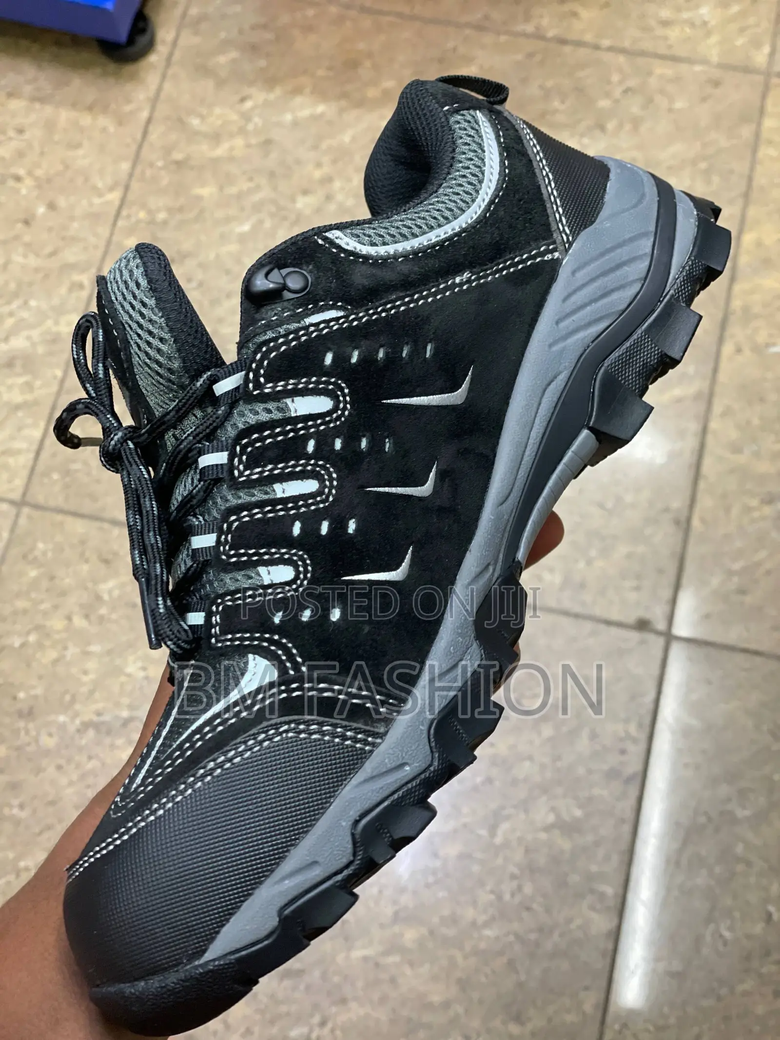 Saferty First Men Safety Shoes With Steel Toes For Industry