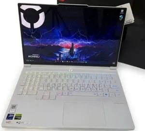 New Laptop Lenovo Lrgion 7i 32GB Intel Core Ultra 9 SSD 1T