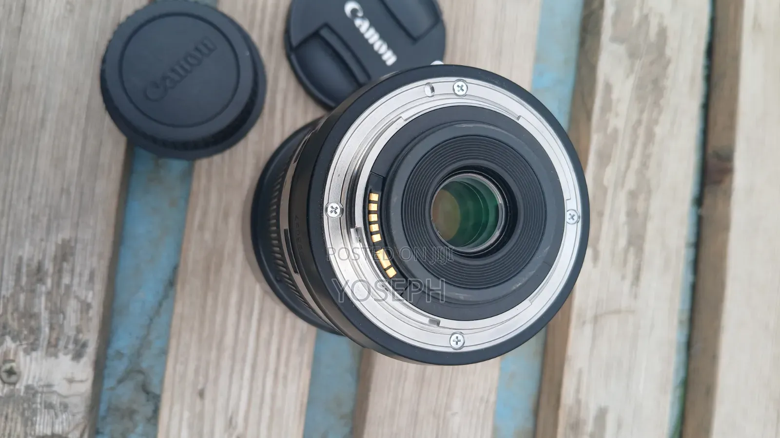 Canon Lens Ef-S 18-135mm F/3.5-5.6 Is Usm