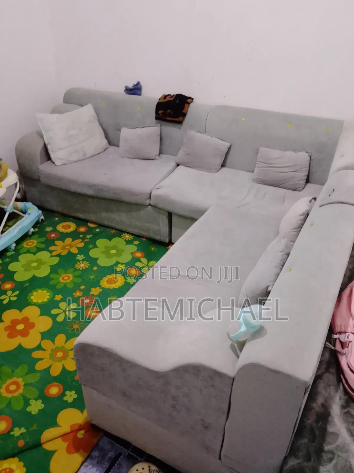 L-Shape Sofa ሶፋ