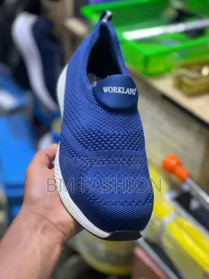 Lightweight Navy Blue Breathable Safety Sneakers