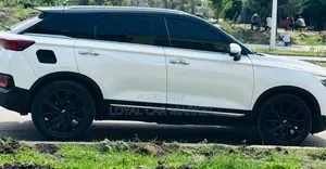Bestune T77 1.2 FWD 2022 White