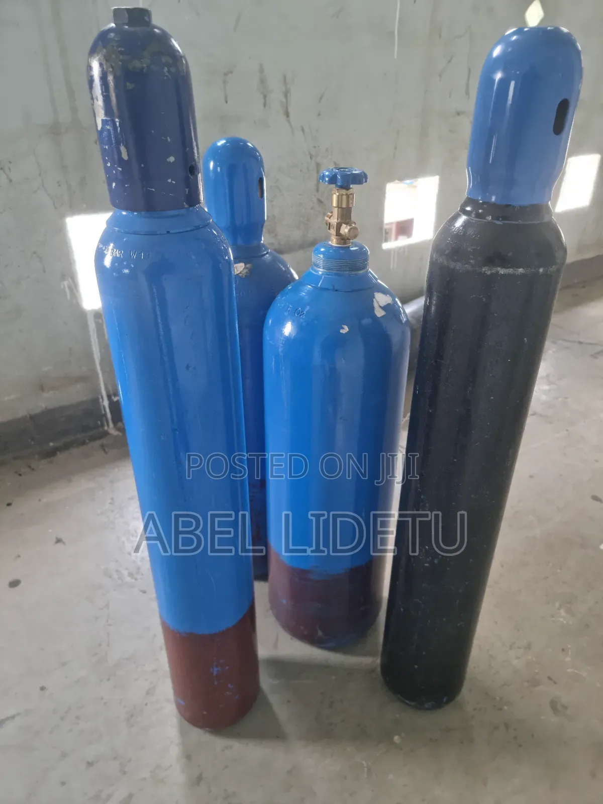 Compressed Medical Oxygen for Patients Requires Respiratory Support