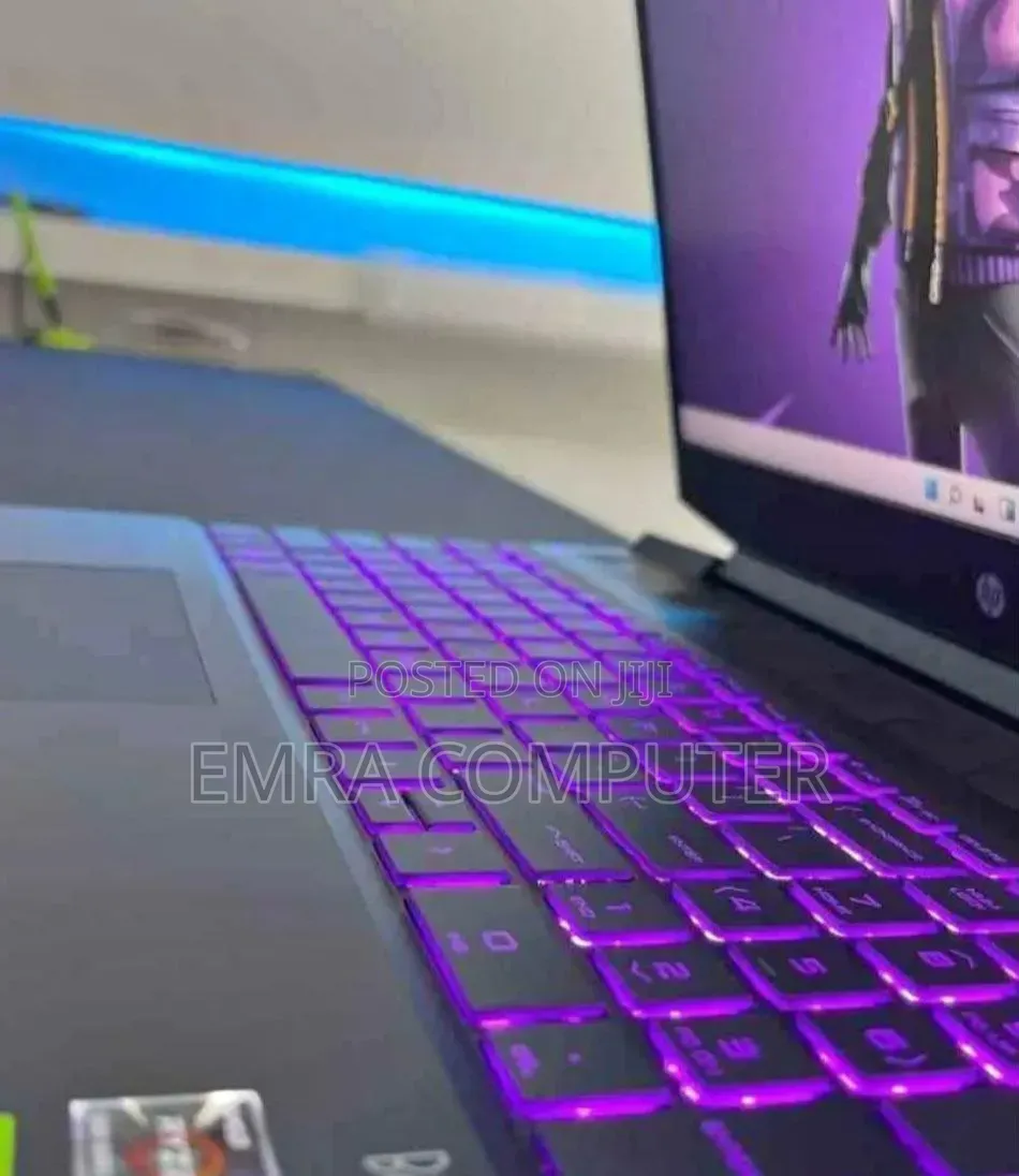 New Laptop HP 16GB Intel Core i7 SSD 1T