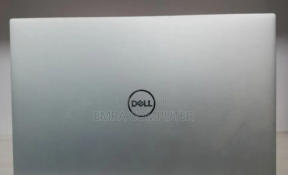 New Laptop Dell 16GB Intel Core i7 SSD 512GB