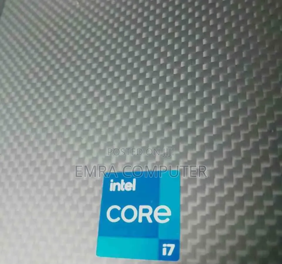 New Laptop Dell 16GB Intel Core i7 SSD 512GB