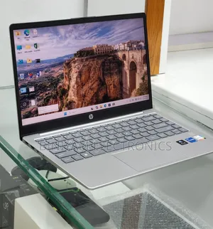 New Laptop HP Stream Notebook 16GB Intel Core i5 SSD 1T