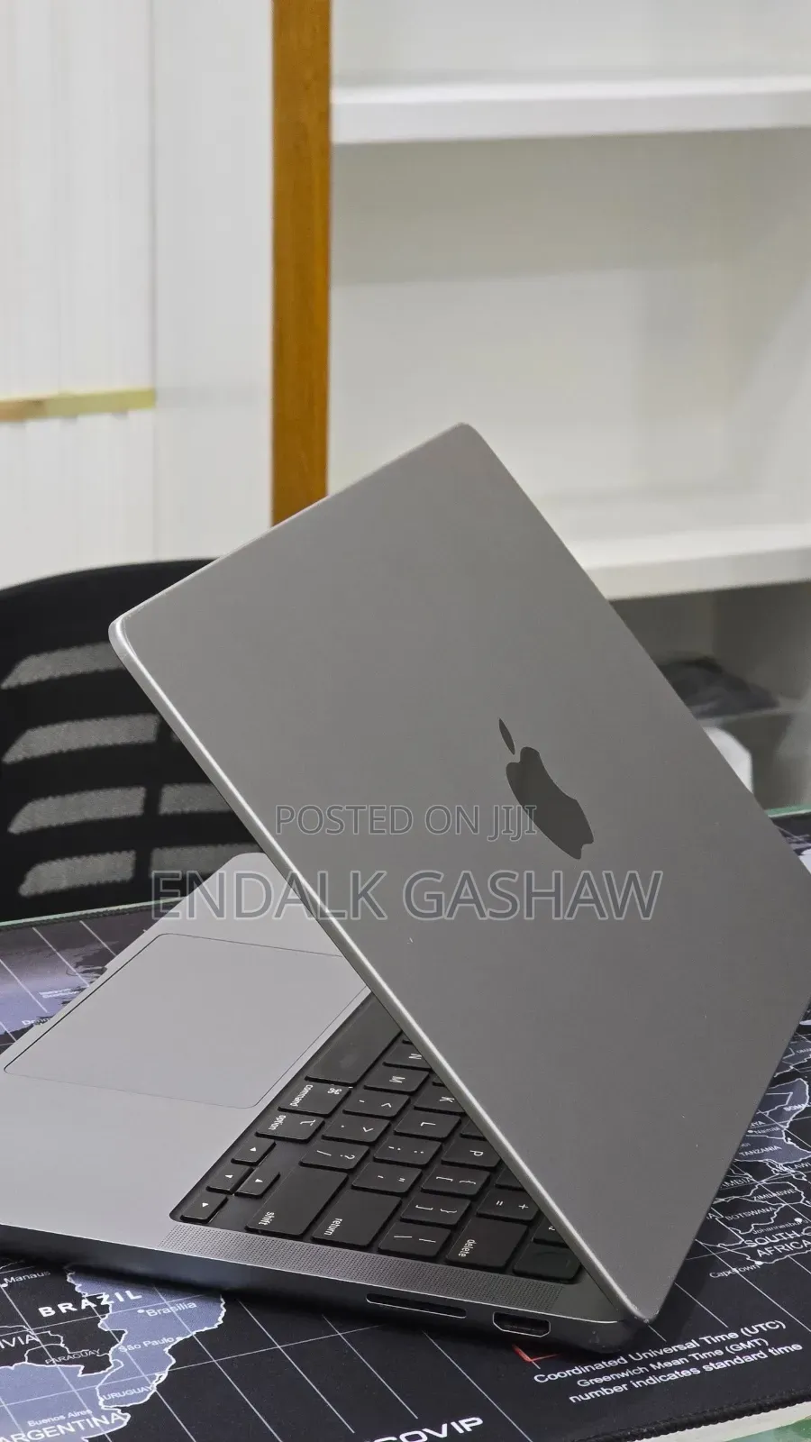 New Laptop Apple MacBook Pro 2023 M3 8GB Apple M3 SSD 512GB