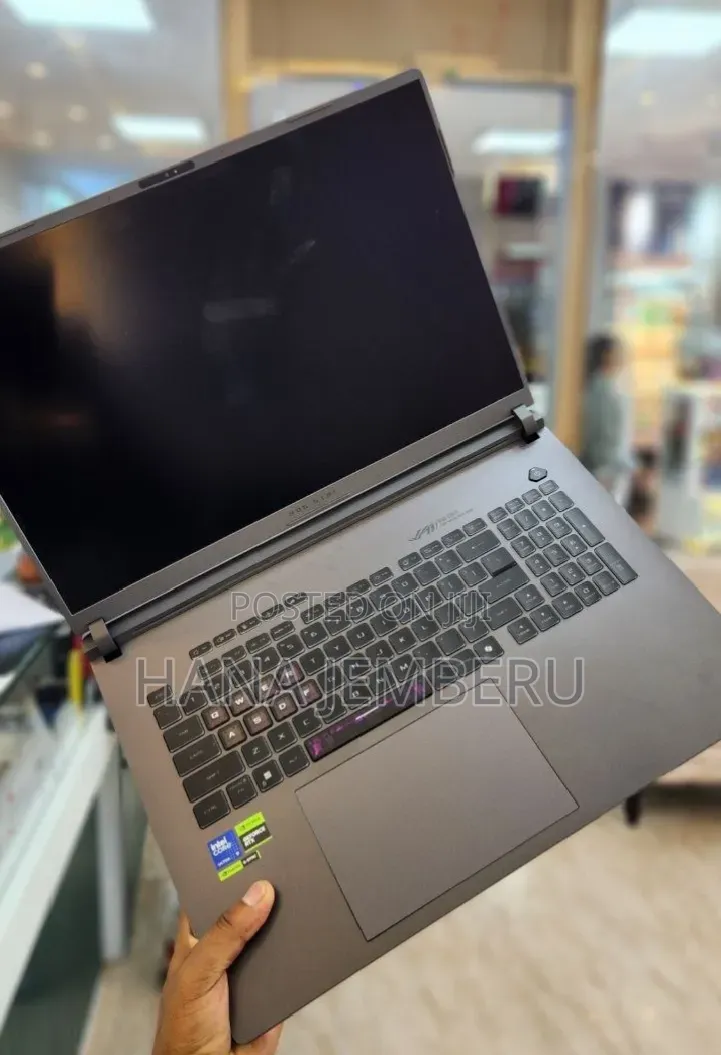 New Laptop Asus ROG Strix G16 G614 32GB Intel Core Ultra 9 SSD 2T