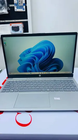 New Laptop HP Pavilion 15 16GB Intel Core i7 SSD 1T