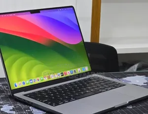 New Laptop Apple MacBook Pro 2023 M3 8GB Apple M3 Pro SSD 512GB