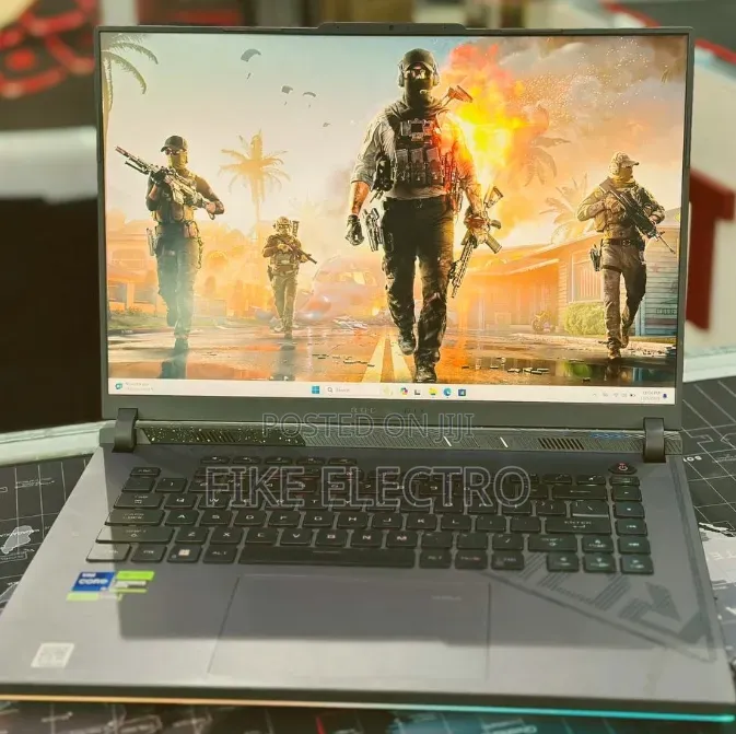 New Laptop Asus ROG Strix G16 16GB Intel Core i9 SSD 1T