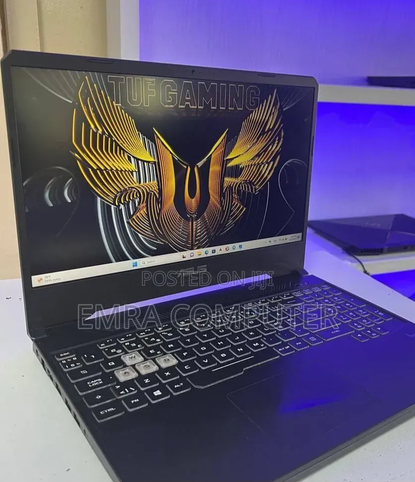 New Laptop Asus 8GB AMD Ryzen 5 SSD 512GB