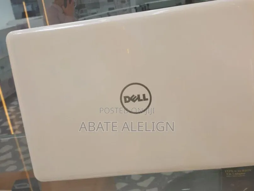 New Laptop Dell Inspiron 15 5567 24GB Intel Core i7 SSD 1T
