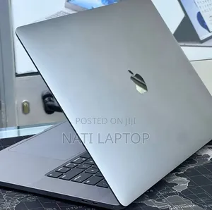 New Laptop Apple MacBook Pro 2019 32GB Intel Core i9 SSD 512GB