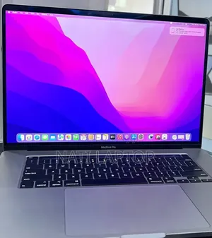New Laptop Apple MacBook Pro 2019 32GB Intel Core i9 SSD 512GB