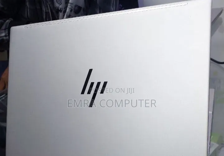 New Laptop HP 16GB AMD Ryzen 7 SSD 512GB