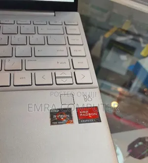 New Laptop HP 16GB AMD Ryzen 7 SSD 512GB