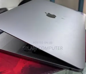 New Laptop Apple MacBook Pro 2021 M1 16GB Apple M1 SSD 512GB