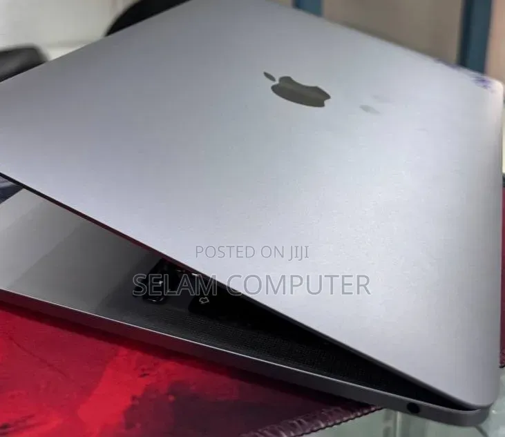 New Laptop Apple MacBook Pro 2021 M1 16GB Apple M1 SSD 512GB
