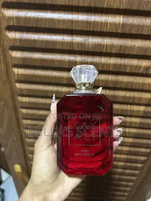 Kayali Juicy Apple