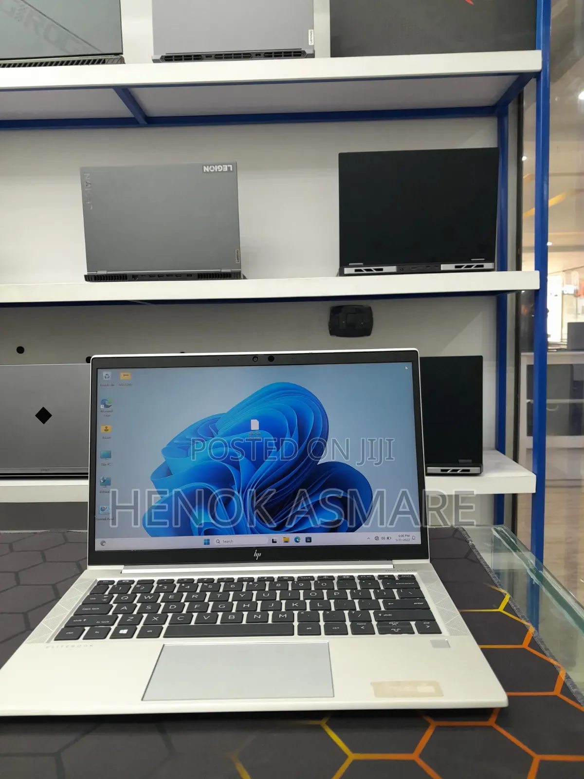 New Laptop HP EliteBook 830 G8 16GB Intel Core i7 SSD 512GB