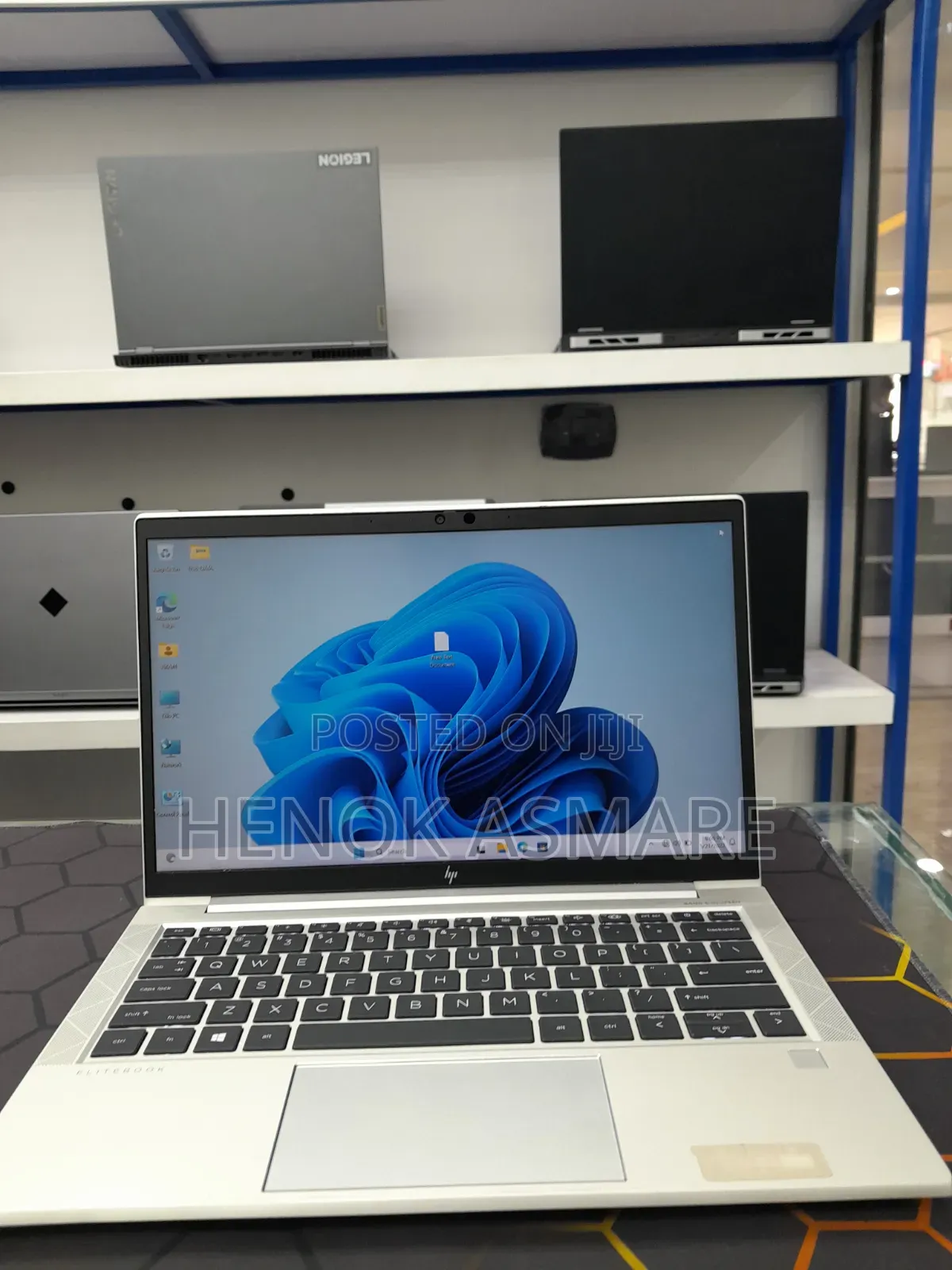 New Laptop HP EliteBook 830 G8 16GB Intel Core i7 SSD 512GB