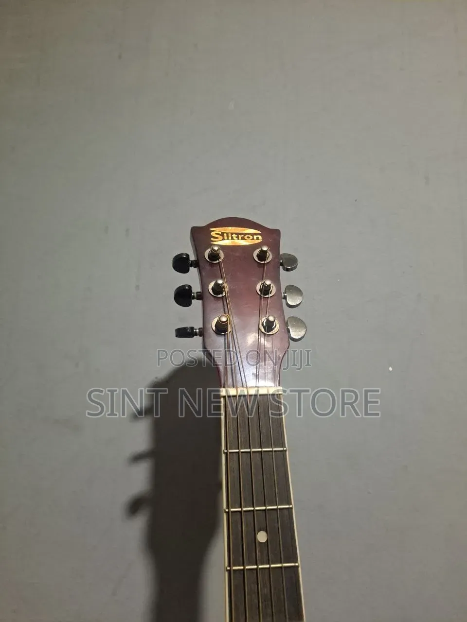 Siltron Guitar